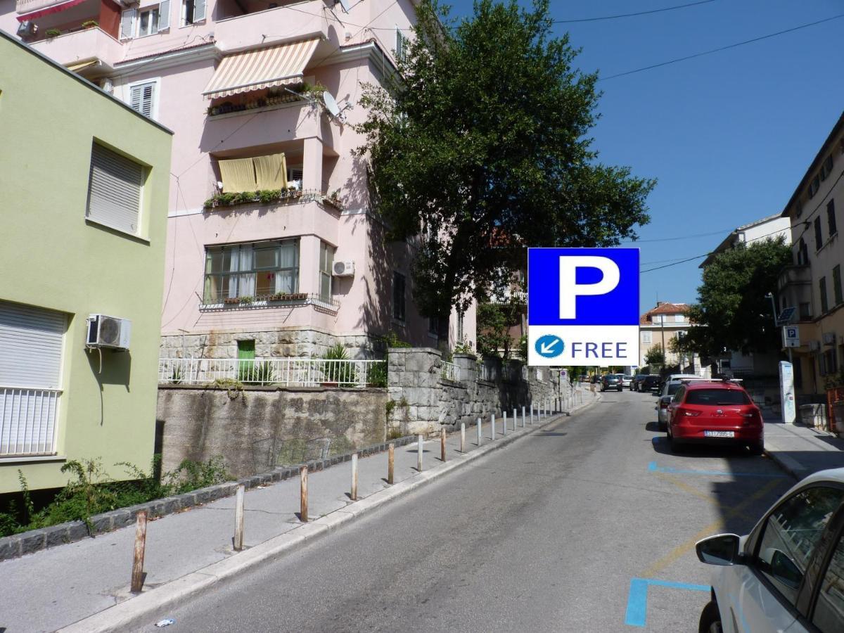 Oko Apartment Сплит Екстериор снимка