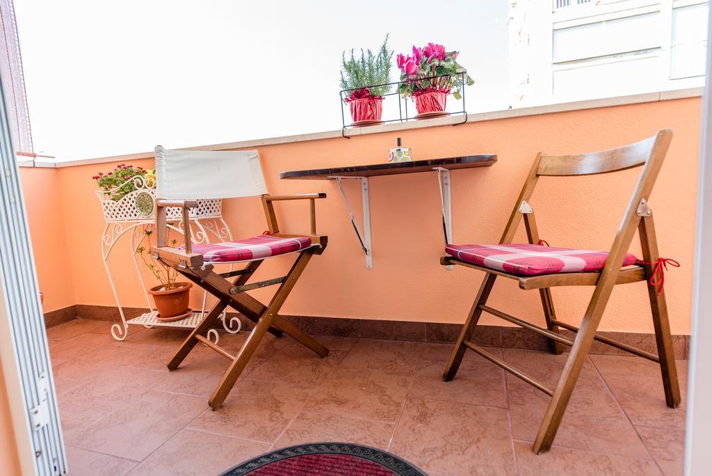 Oko Apartment Сплит Екстериор снимка